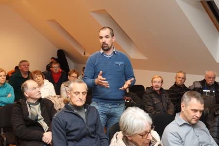 OCPS Javna razprava Rakek 15 Foto Ljubo Vukelič